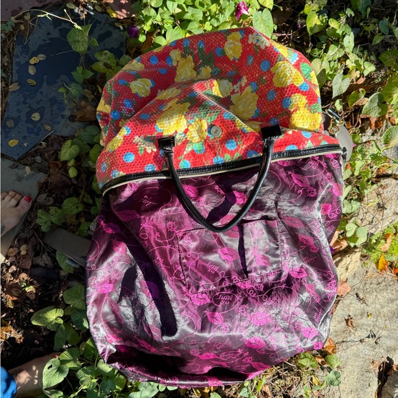 RARE Betsey Johnson clear sequined floral polka dot overnight bag - Picture 7 of 14